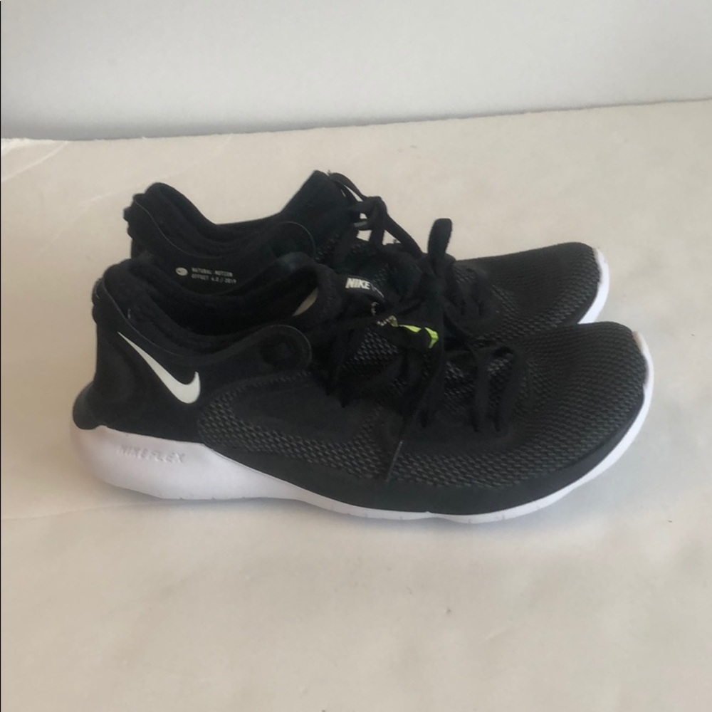 Women’s Nike Shoes, running flex, Black, 9